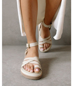 Buckle Up - Leather sandals
