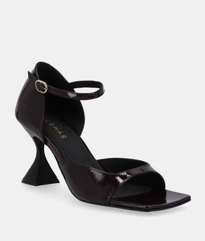Beijos - Leather ankle strap pumps